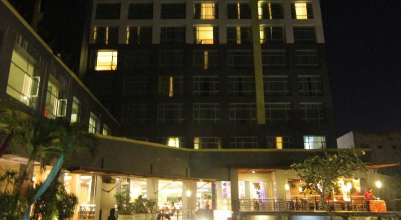 Grand Suka Hotel Pekanbaru Ngoại thất bức ảnh