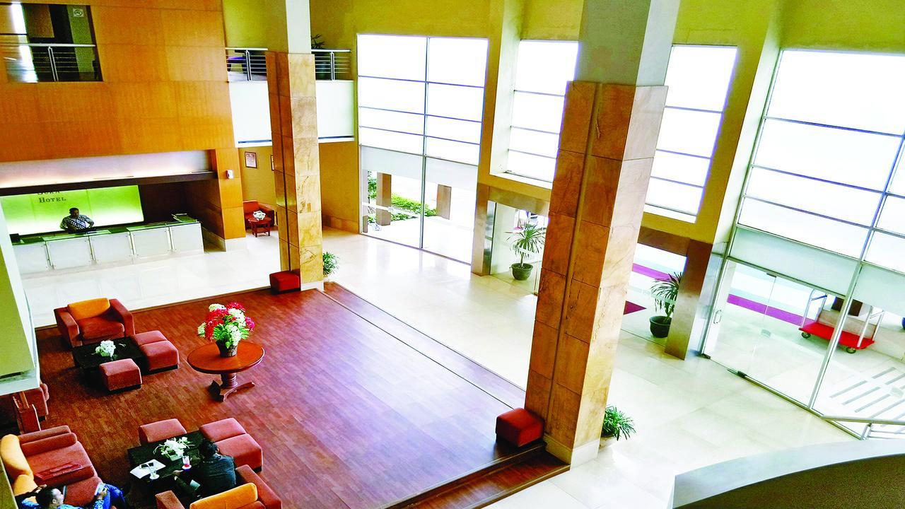 Grand Suka Hotel Pekanbaru Ngoại thất bức ảnh