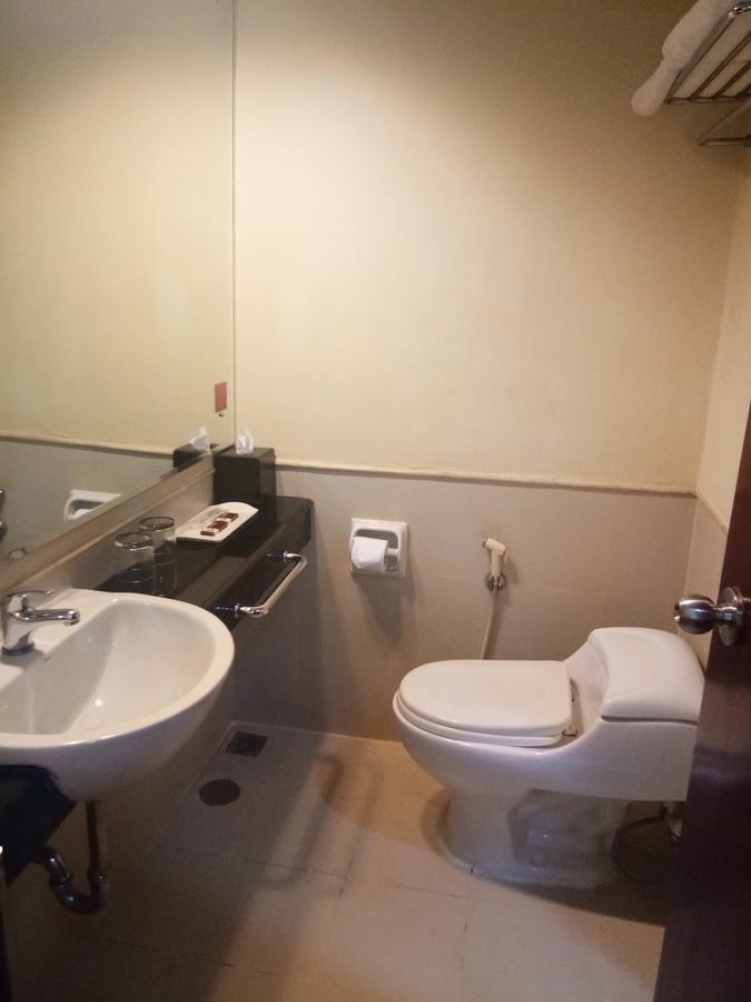 Grand Suka Hotel Pekanbaru Ngoại thất bức ảnh
